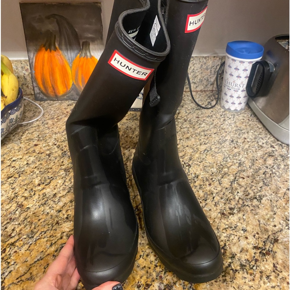Hunter Rainboots. New size 8